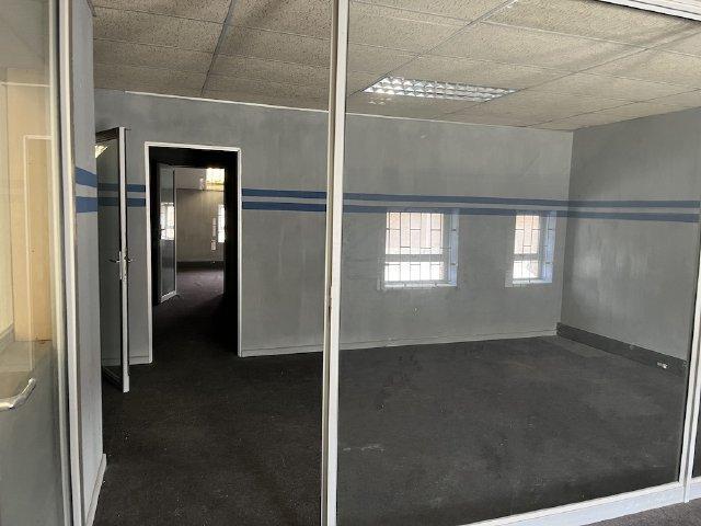 To Let commercial Property for Rent in Montague Gardens Western Cape